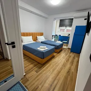 Keli's , Tirana Albania