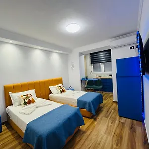 Keli's , Tirana Albania