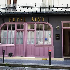 ** Hotel Anya Francja